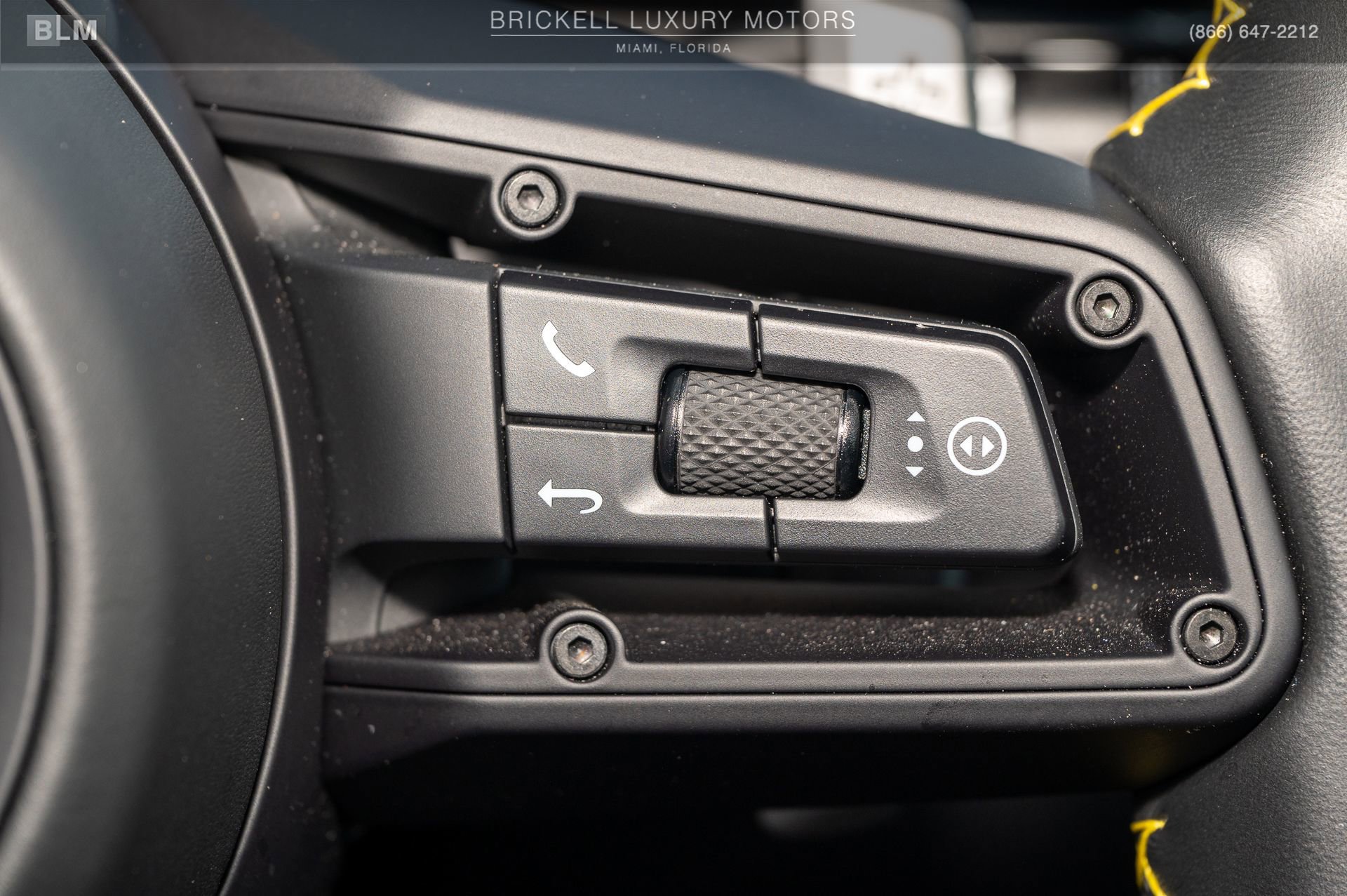 Used 2023 Porsche 911 Targa 4S w/ Premium Package image 28