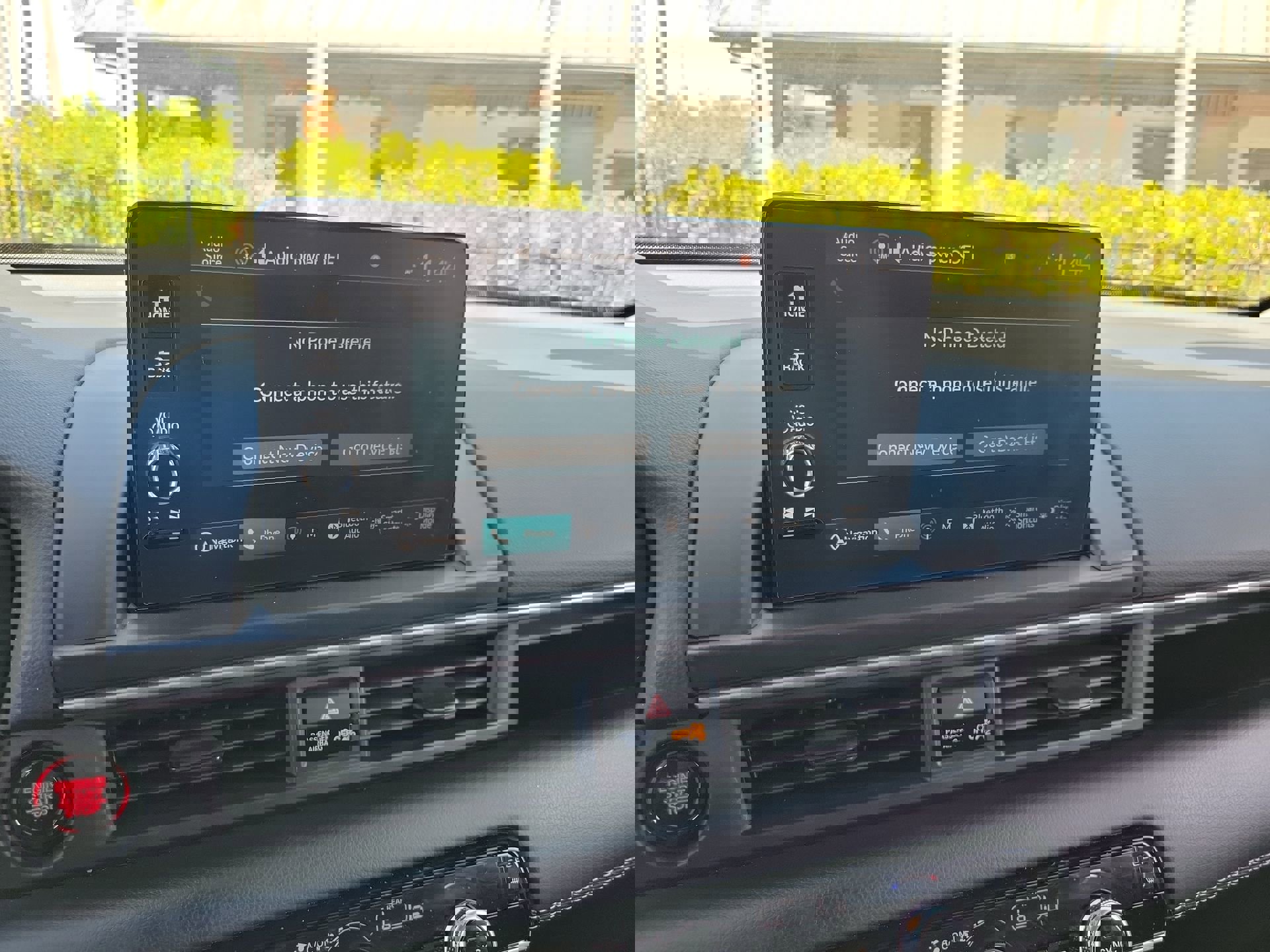 Used 2025 Honda Pilot Touring image 24