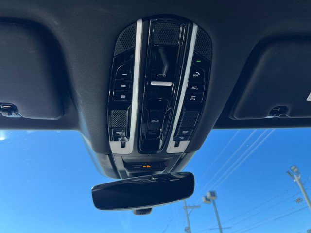 Used 2023 Porsche Cayenne image 21