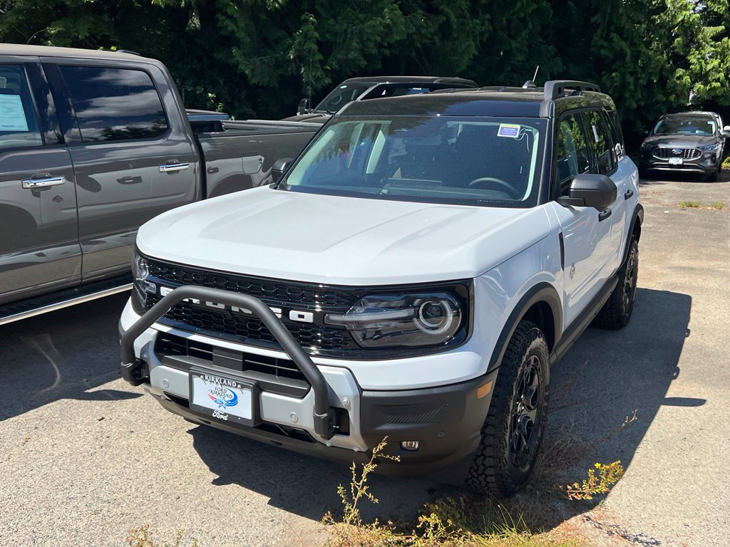 New 2026 Ford Bronco Sport Outer Banks w/ Sasquatch Outer Banks Package AWD/4WD image 4