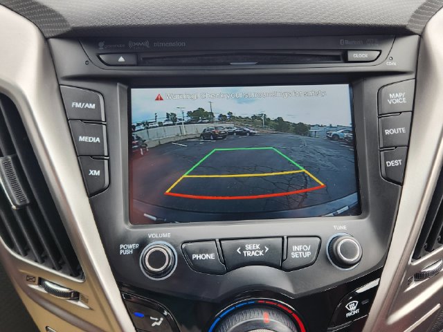 Used 2012 Hyundai Veloster w/ Tech Pkg FWD image 16