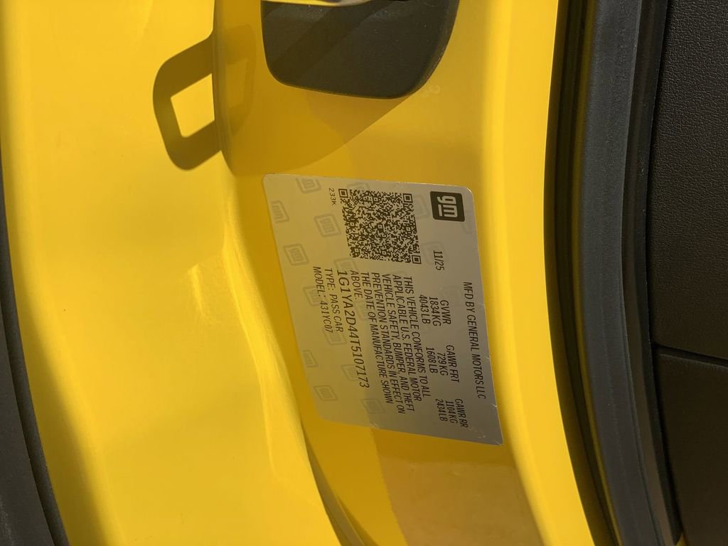 Used 2026 Chevrolet Corvette Stingray Coupe w/ Z51 Performance Package RWD image 33