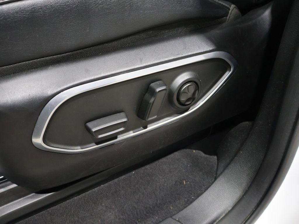 Certified 2024 Jeep Wagoneer Series II image 12