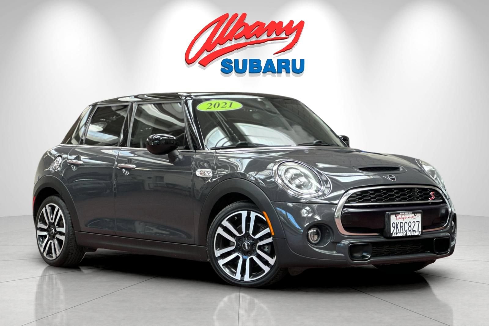 Used 2021 MINI Cooper S w/ 6.5" Touchscreen Package FWD image 2