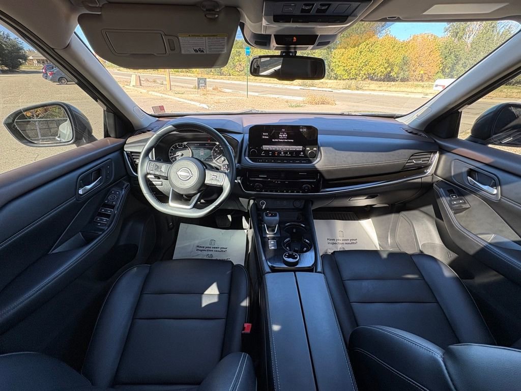 Used 2023 Nissan Rogue SL w/ SL Premium Package image 19