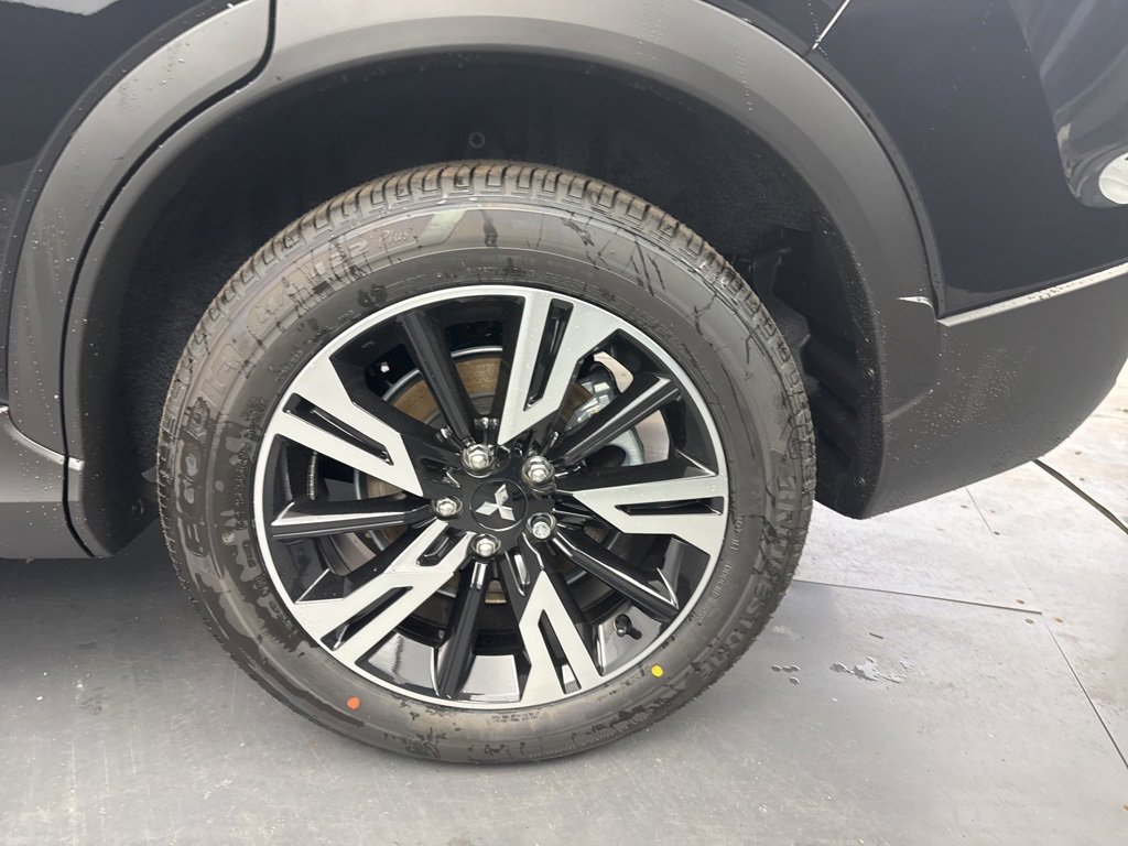 New 2026 Mitsubishi Eclipse Cross SE image 11