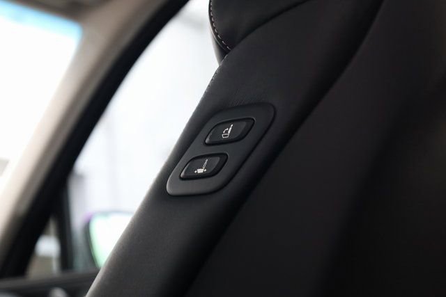 Used 2024 Genesis GV80 3.5T w/ Prestige Package image 26