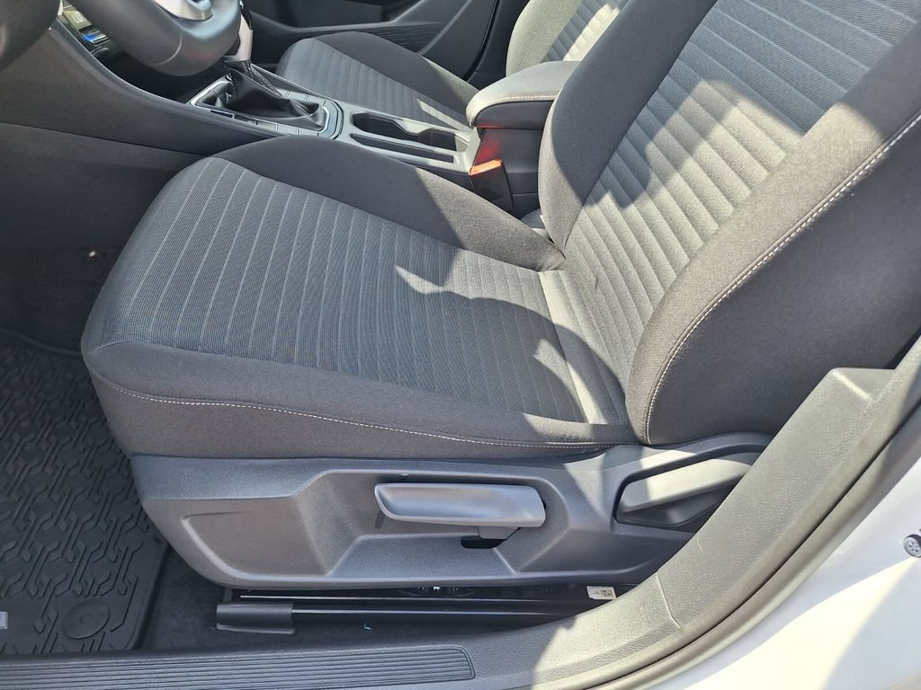 Used 2026 Volkswagen Jetta S FWD image 26