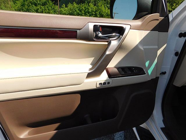 Used 2018 Lexus GX 460 Luxury image 14