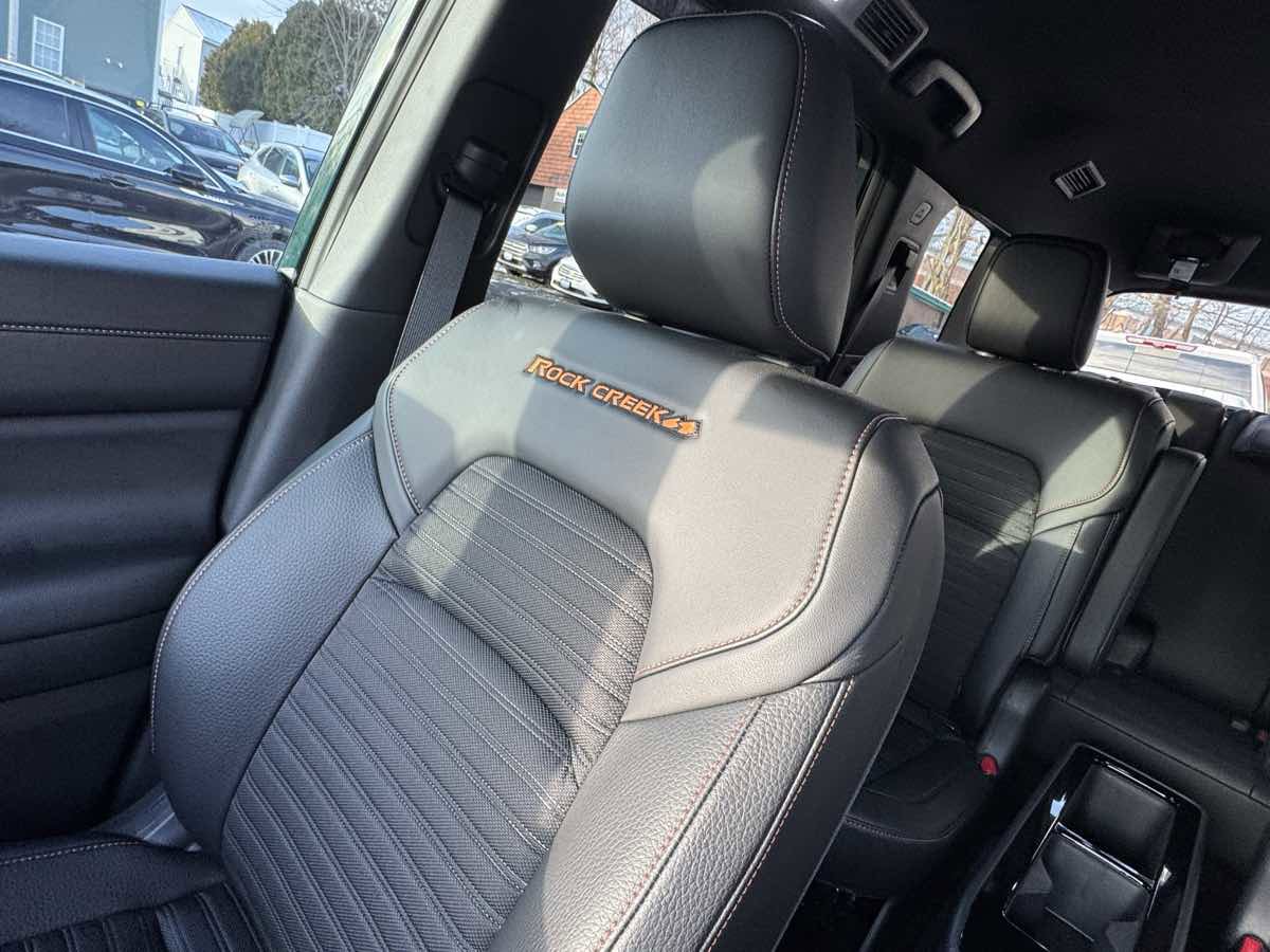 Used 2025 Nissan Pathfinder Rock Creek image 16