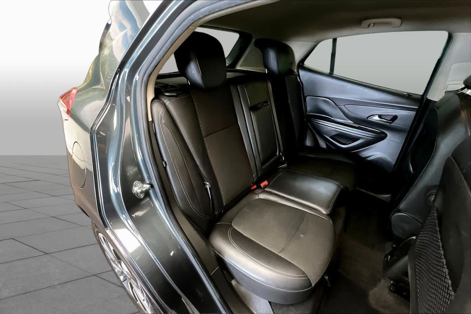 Used 2018 Buick Encore Preferred FWD image 18