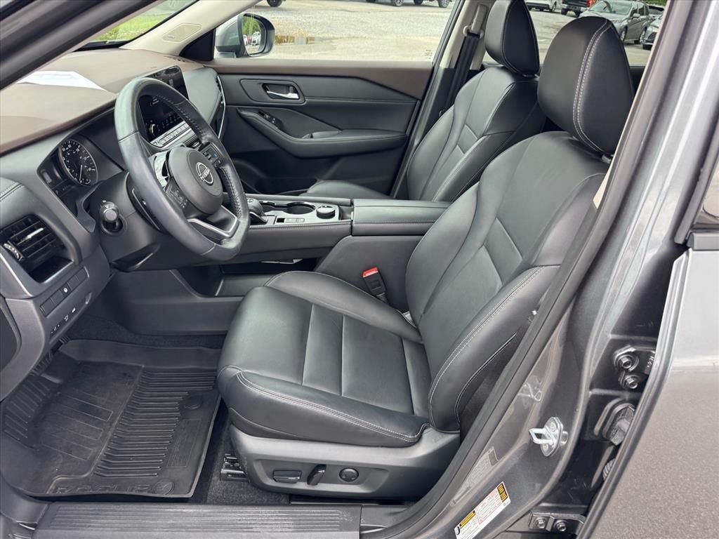 Used 2023 Nissan Rogue SL w/ SL Premium Package AWD/4WD image 9