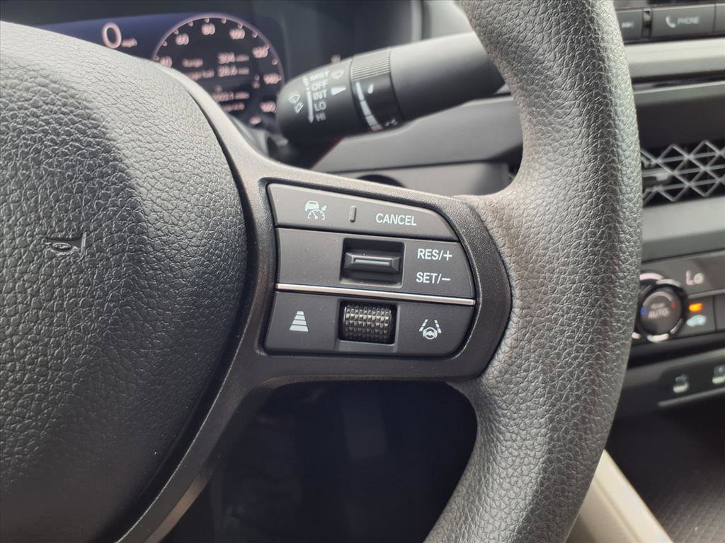 Certified 2025 Honda Accord LX image 15