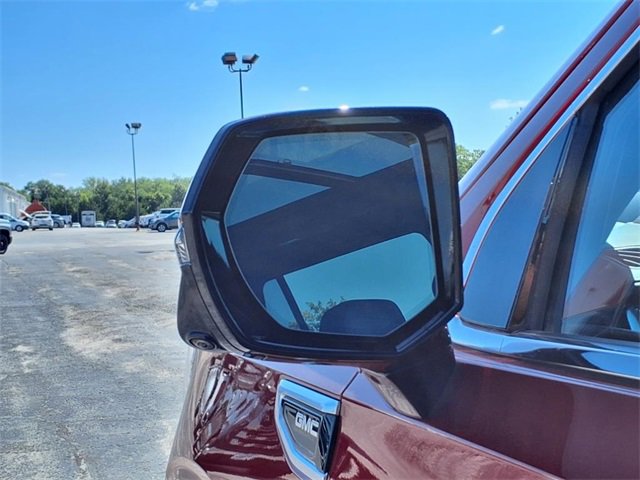 Used 2024 GMC Yukon Denali image 38