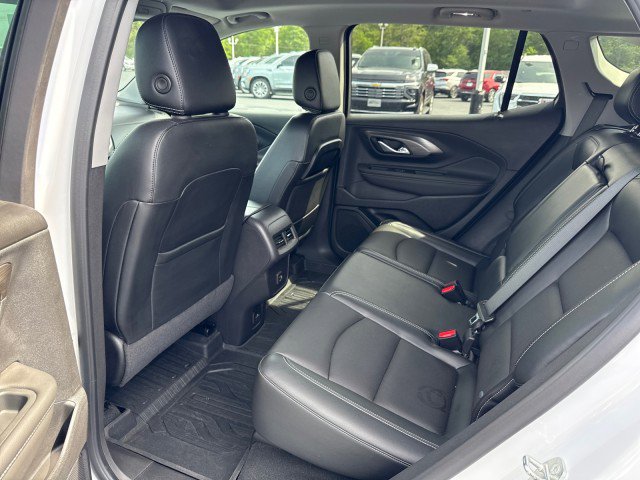 Used 2023 GMC Terrain SLT w/ Tech Package image 17