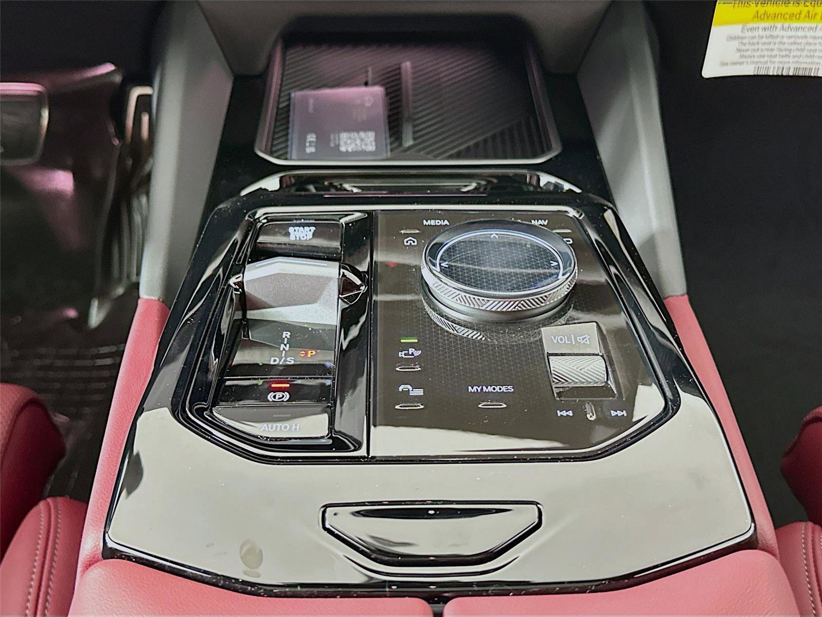 New 2026 BMW 530i xDrive w/ M Sport Package image 17