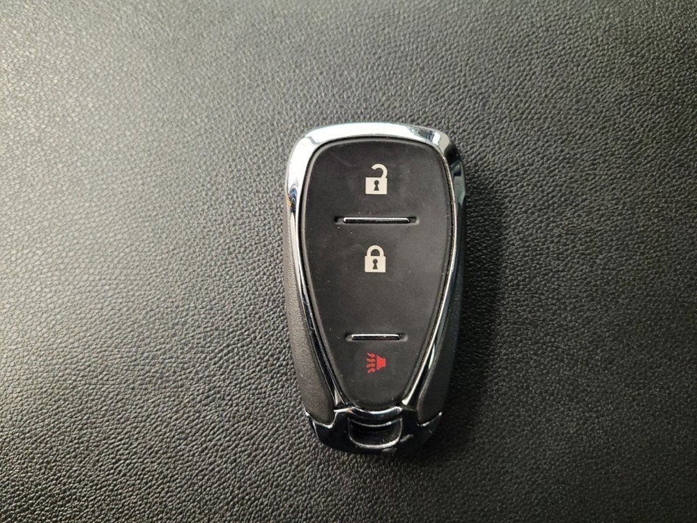 Used 2022 Chevrolet Equinox LS image 32