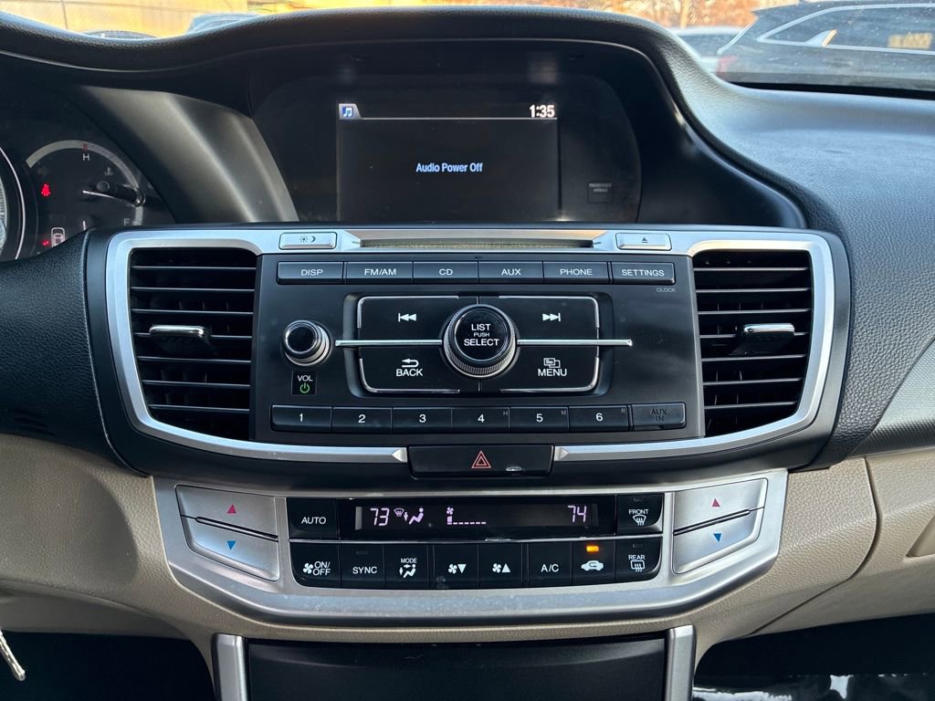 Used 2013 Honda Accord LX image 18