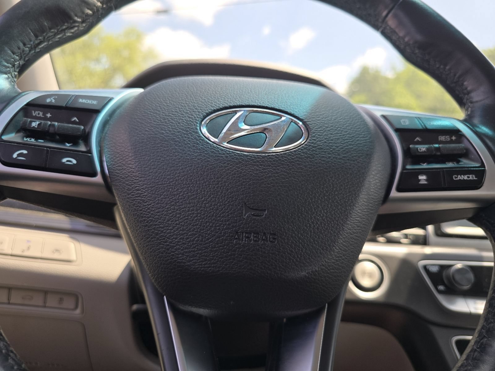 Used 2019 Hyundai Sonata Limited FWD image 30