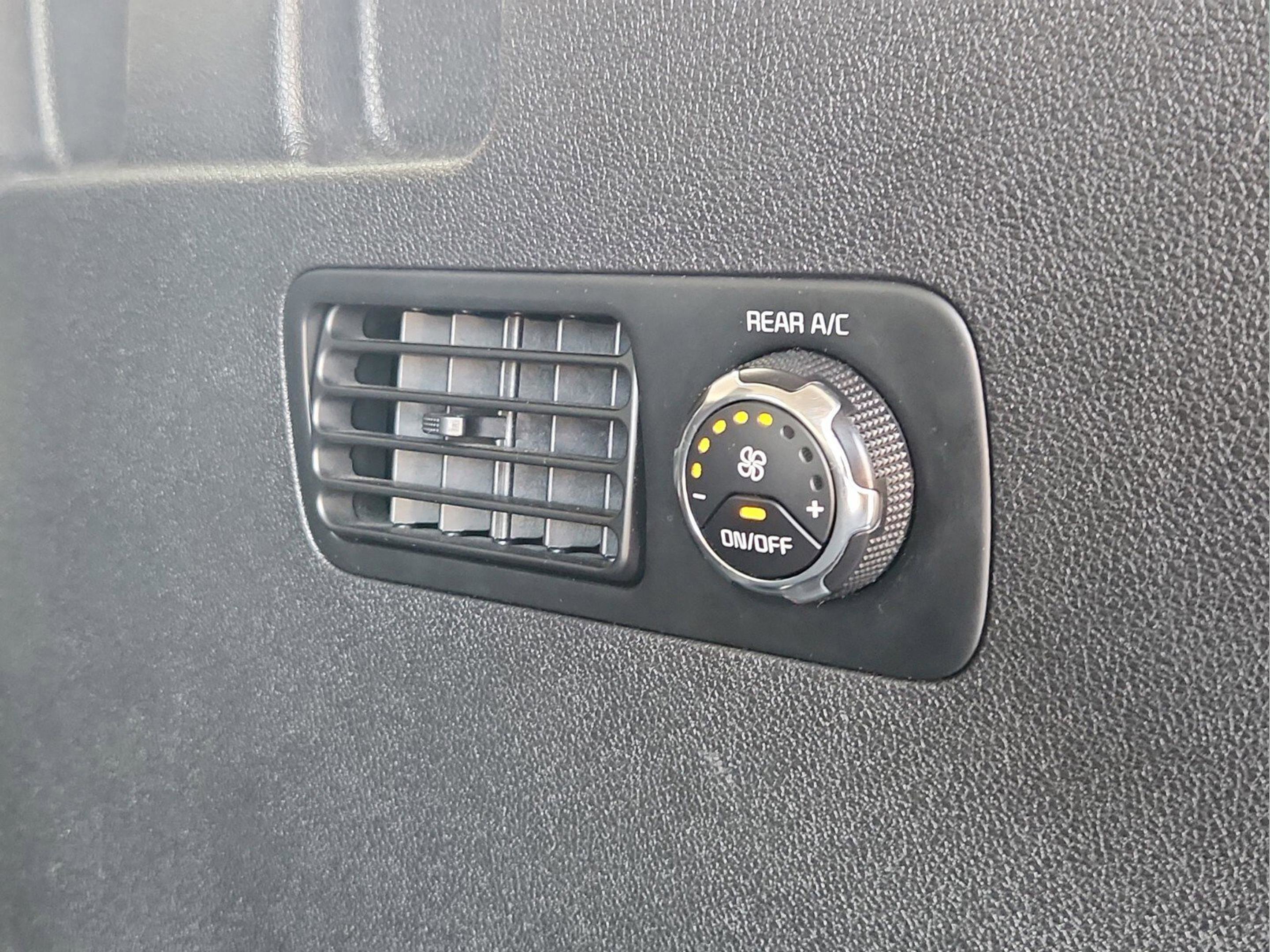 Used 2016 Kia Sorento EX w/ EX Premium Package image 28