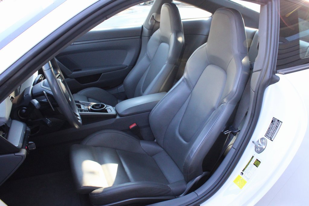 Used 2022 Porsche 911 Carrera S image 5