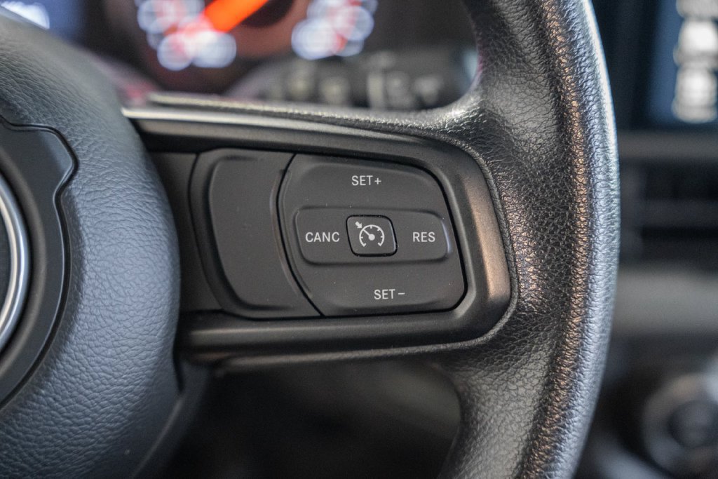 Used 2024 Jeep Wrangler Unlimited Sport AWD/4WD image 25