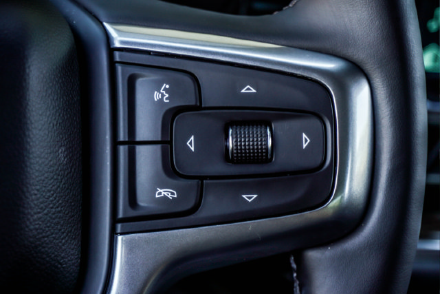 Used 2024 Chevrolet Silverado 1500 LT AWD/4WD image 13