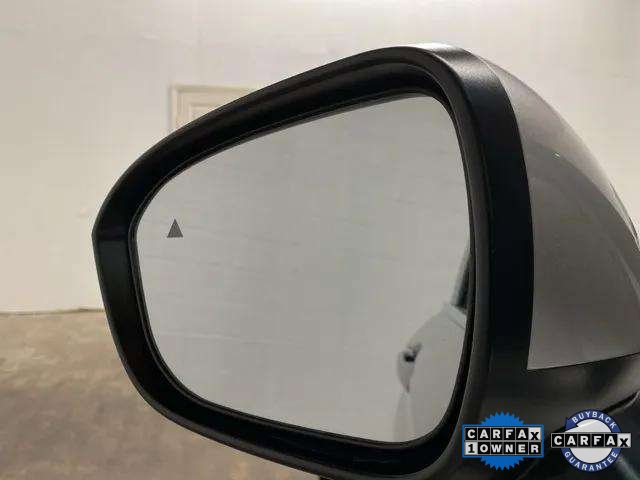 Used 2025 Mitsubishi Outlander SEL image 94