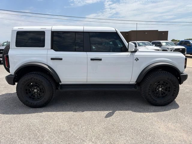 New 2026 Ford Bronco Outer Banks w/ Sasquatch Package AWD/4WD image 4