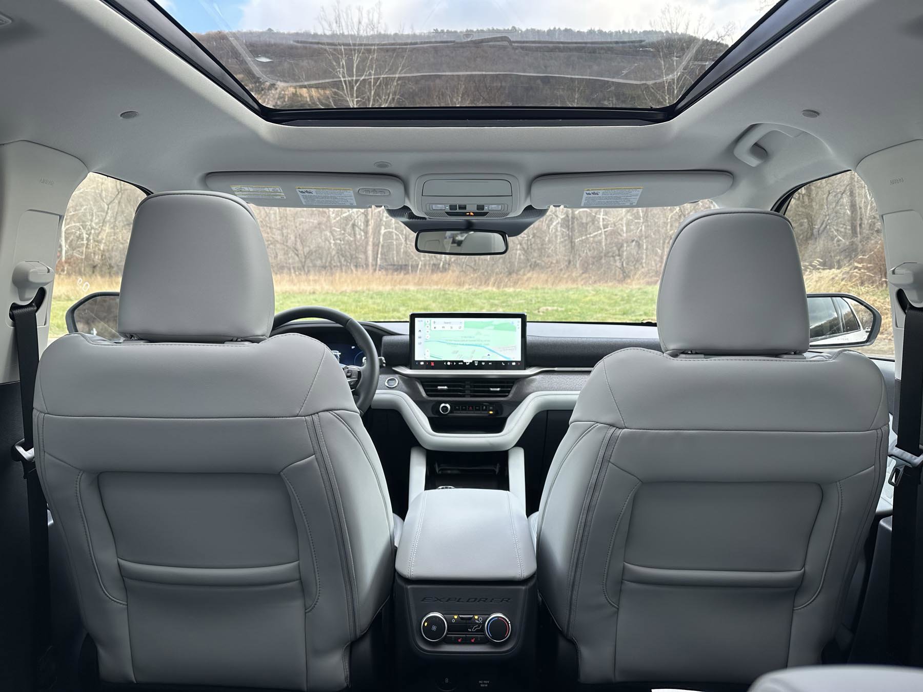 New 2026 Ford Explorer Platinum w/ LUX Leather Package image 37