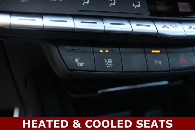 Used 2019 Cadillac XT4 Sport AWD/4WD image 5