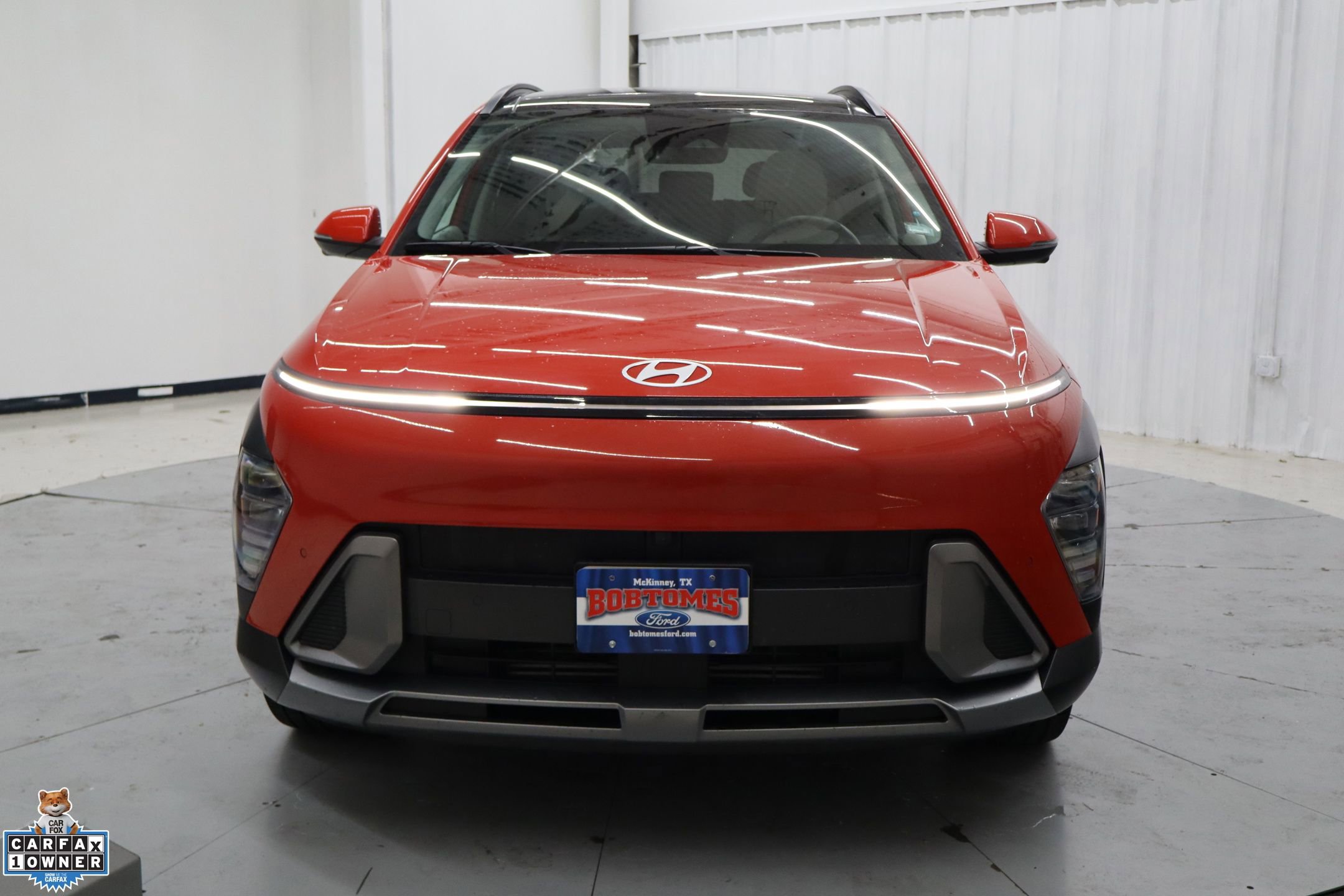 Used 2024 Hyundai Kona Limited image 11