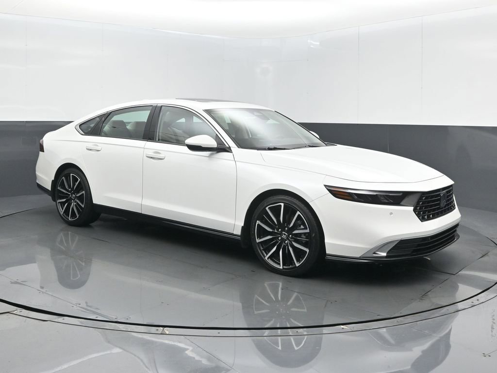Certified 2023 Honda Accord Touring image 28