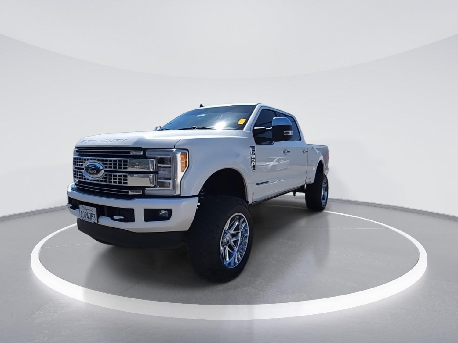 Used 2019 Ford F250 Platinum AWD/4WD image 4