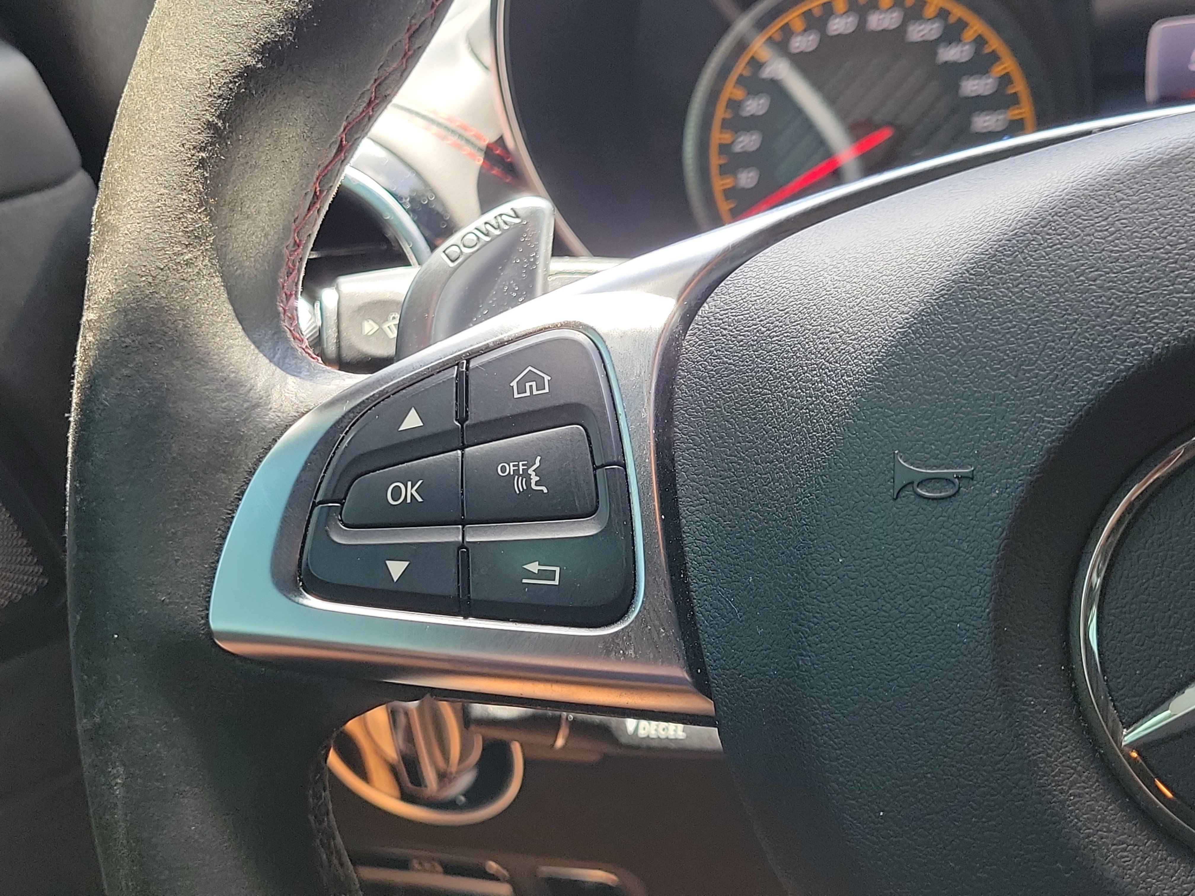 Used 2016 Mercedes-Benz AMG GT S image 19