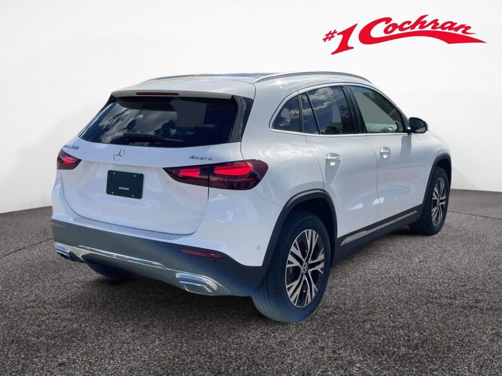 New 2026 Mercedes-Benz GLA 250 4MATIC image 7