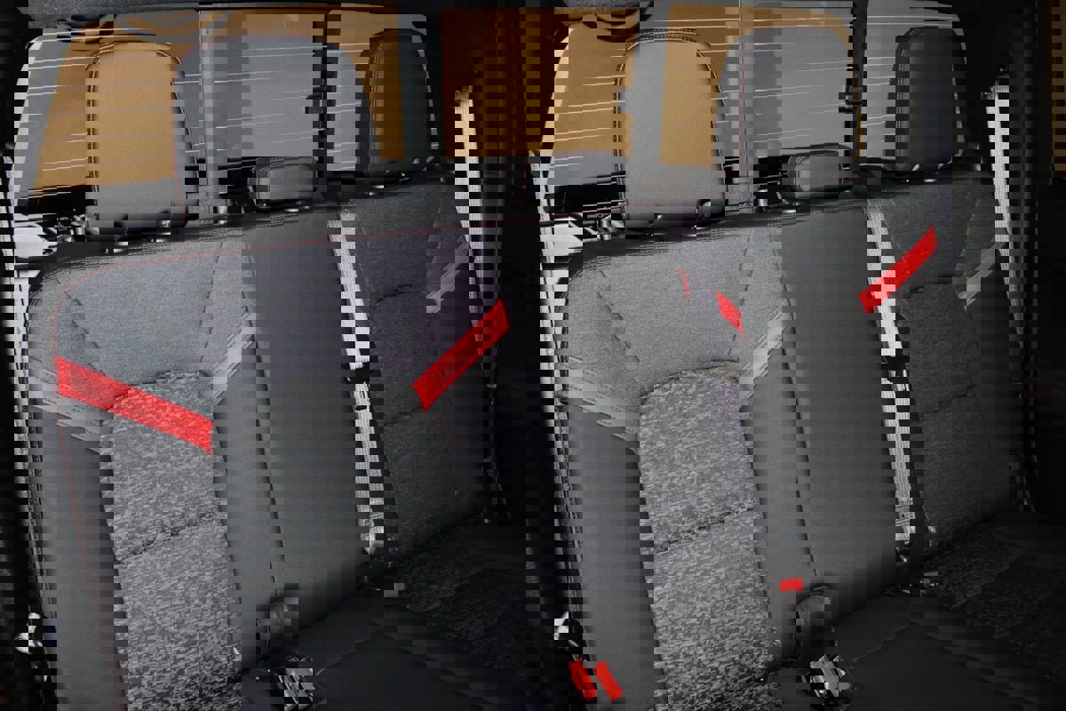 Used 2024 Chevrolet Colorado Z71 w/ Z71 Convenience Package 2 image 24