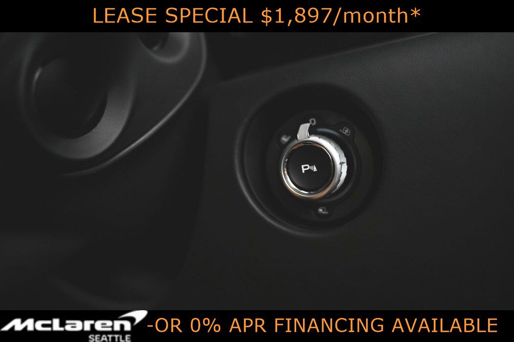 Used 2025 McLaren Artura Spider RWD image 29