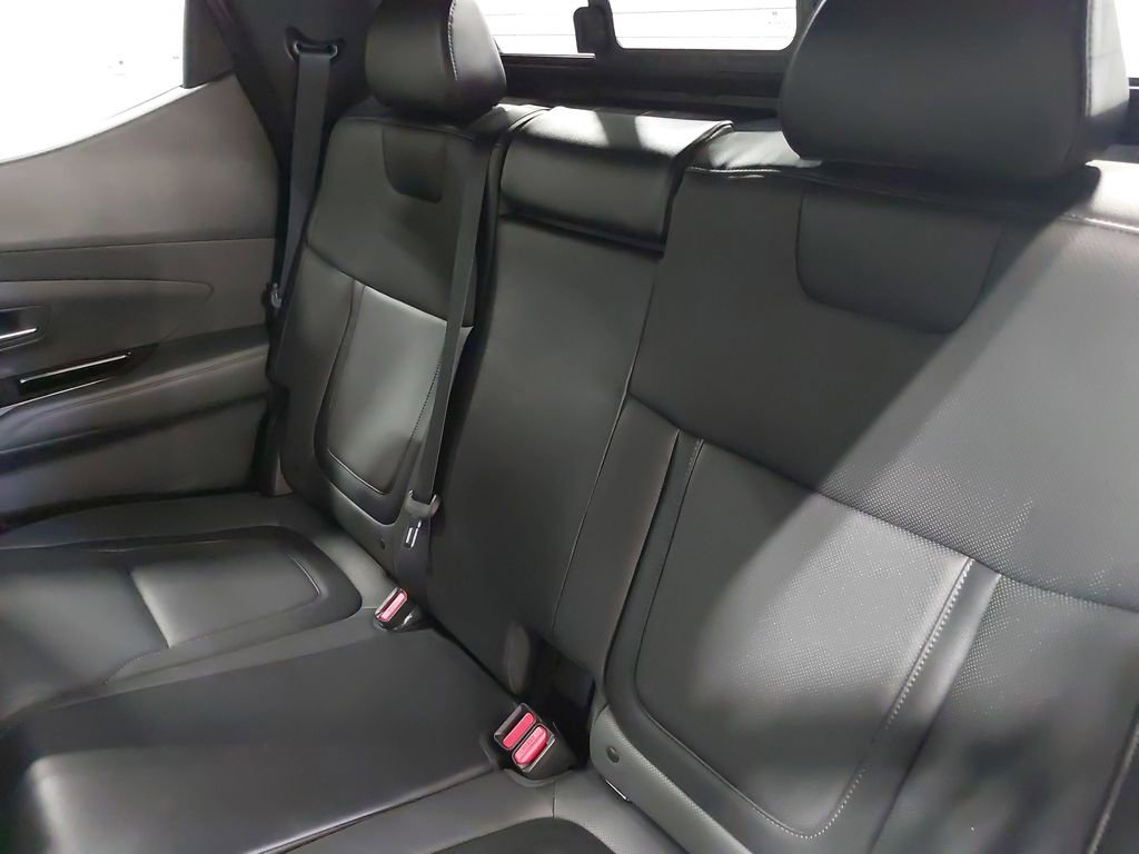 Used 2022 Hyundai Santa Cruz Limited image 13