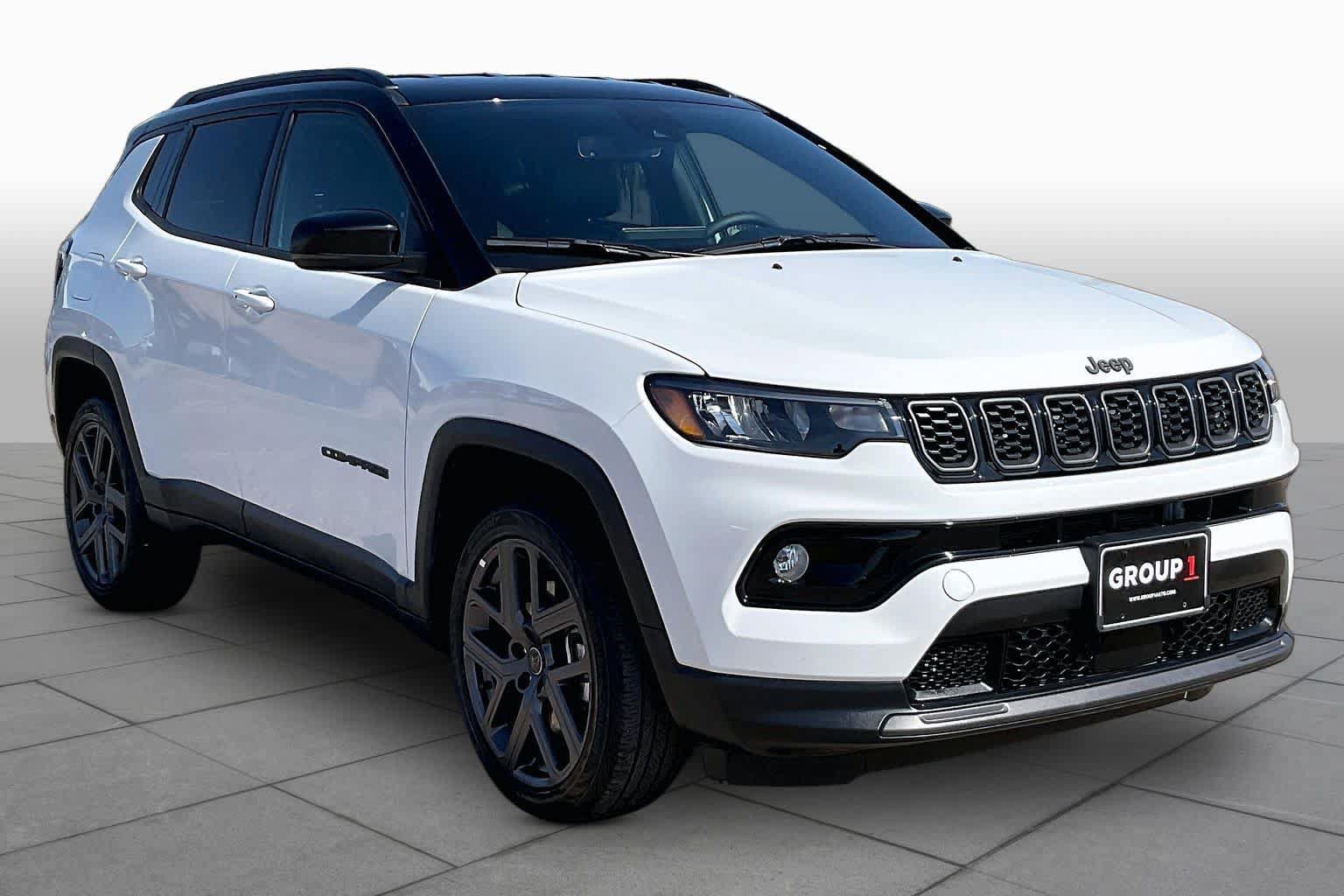 Used 2026 Jeep Compass Limited AWD/4WD image 2