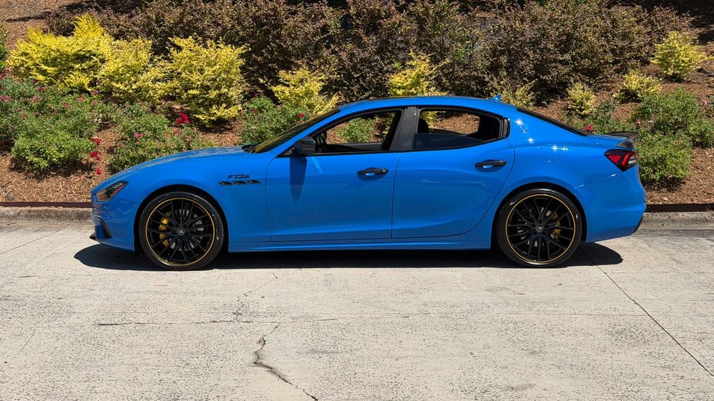 Used 2022 Maserati Ghibli F Tributo AWD/4WD image 6