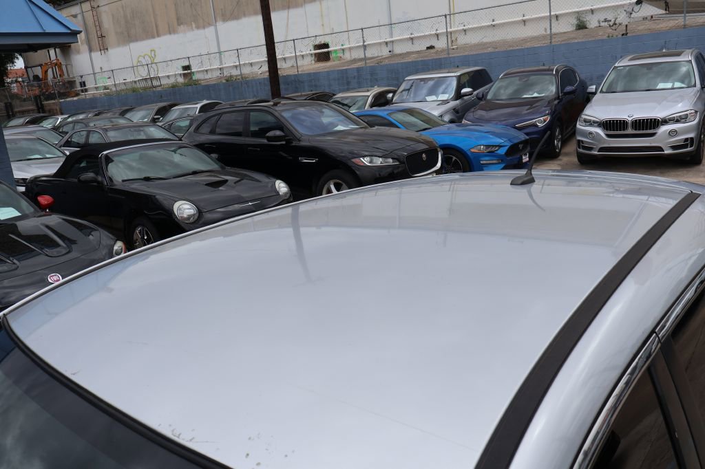 Used 2017 Nissan Rogue Sport S w/ S Appearance Package image 32