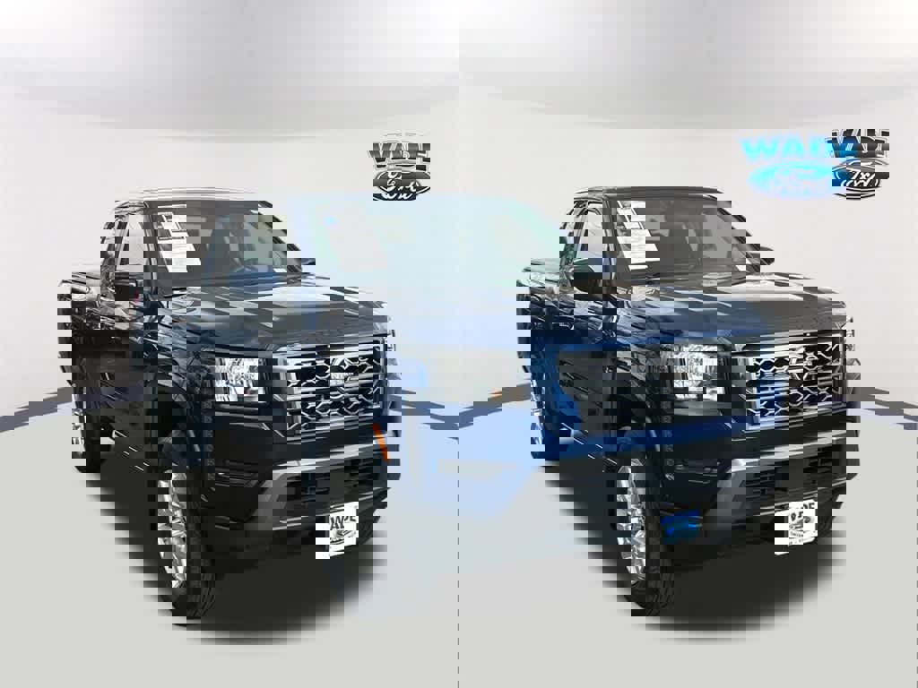 Used 2022 Nissan Frontier SV w/ Technology Package image 3