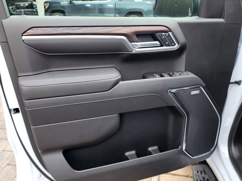 New 2026 GMC Sierra 1500 SLT w/ SLT Premium Plus Package image 14