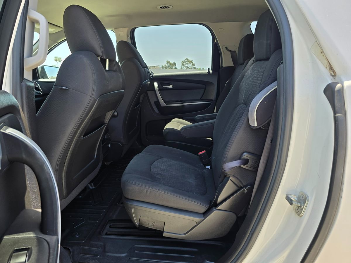 Used 2011 GMC Acadia SLE FWD image 20