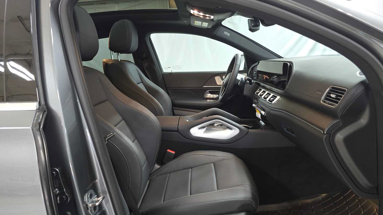 New 2026 Mercedes-Benz GLE 450 4MATIC Coupe image 10