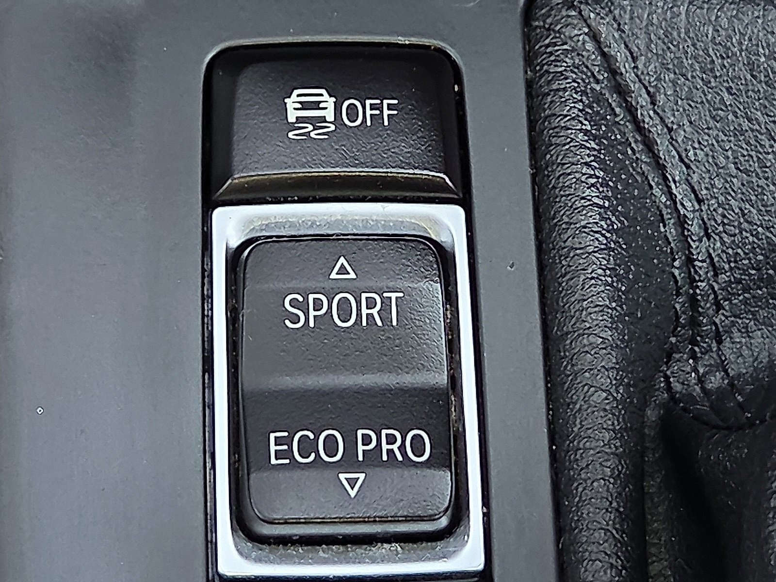 Used 2022 BMW X2 xDrive28i w/ Premium Package image 24