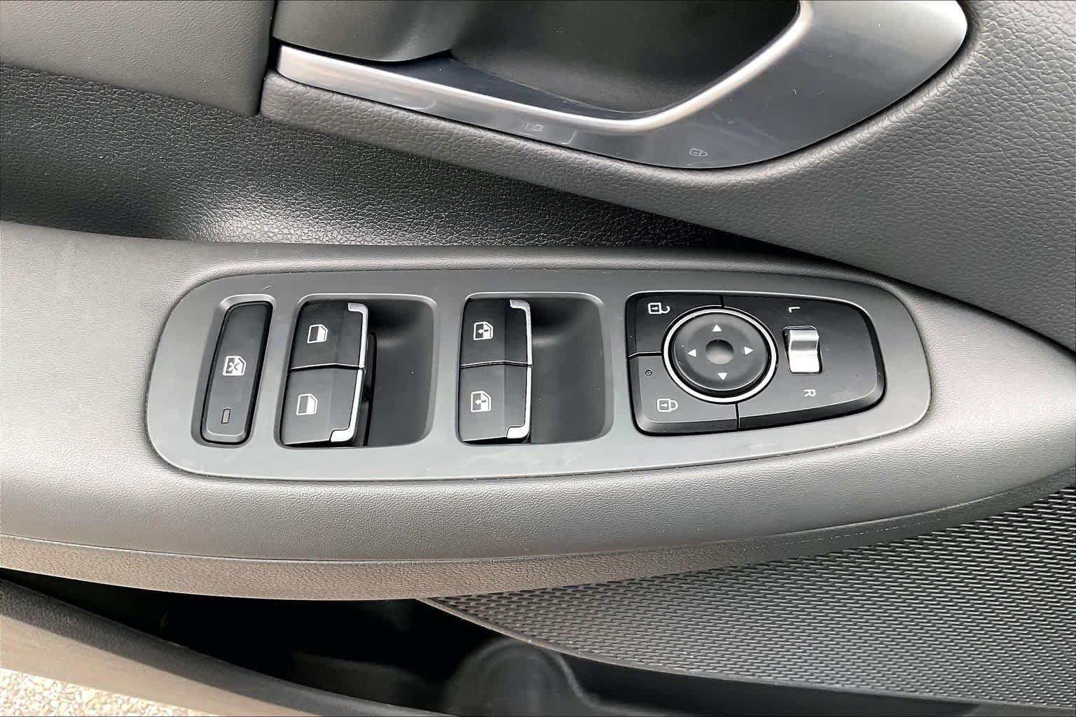 Used 2022 Hyundai Sonata SEL FWD image 30
