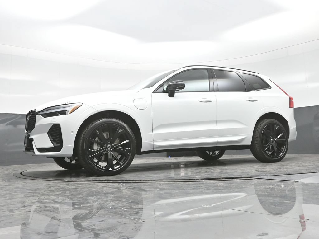 New 2026 Volvo XC60 T8 Ultra w/ Climate Package PRO AWD/4WD image 24