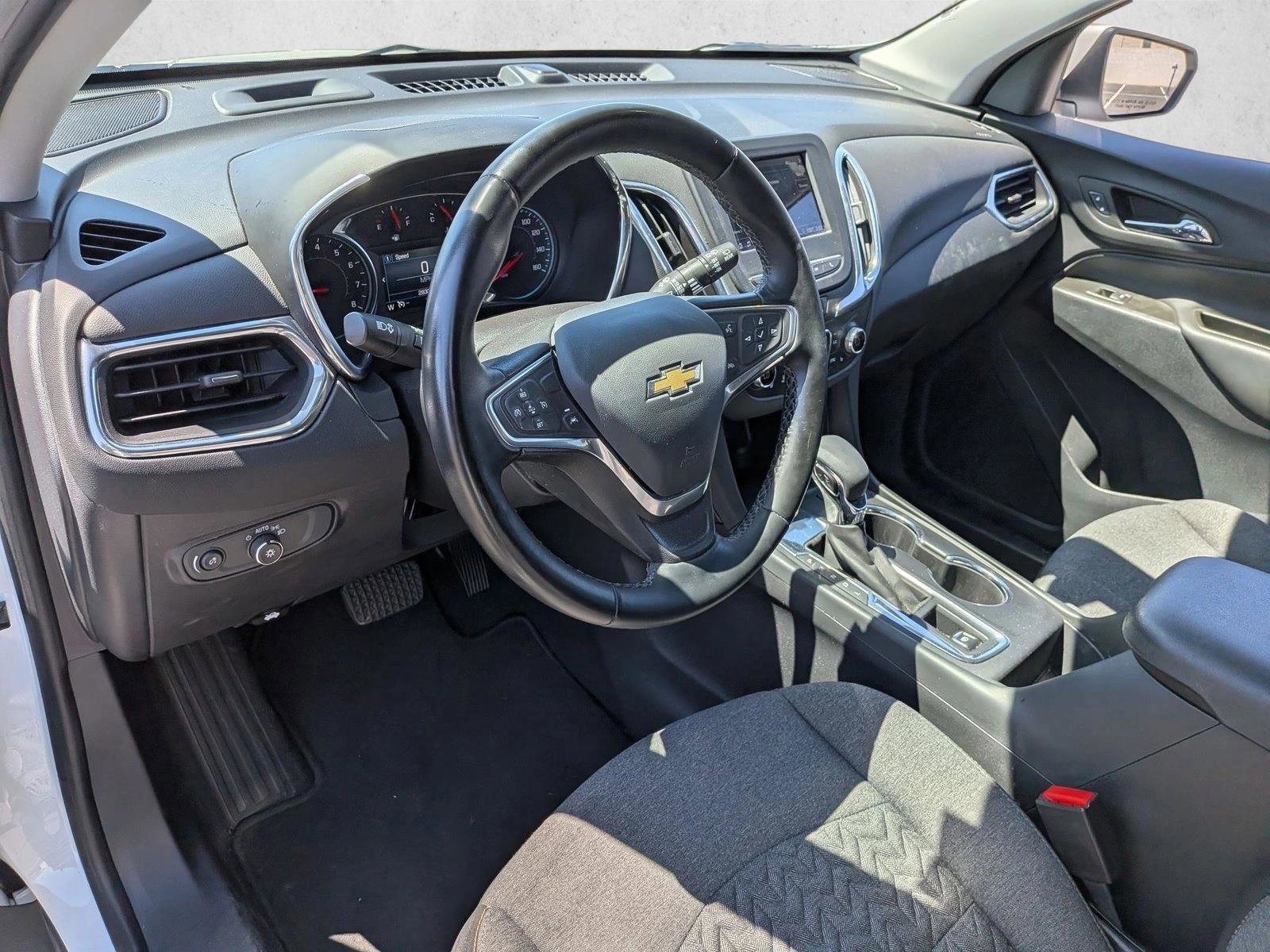 Used 2023 Chevrolet Equinox LT FWD image 9